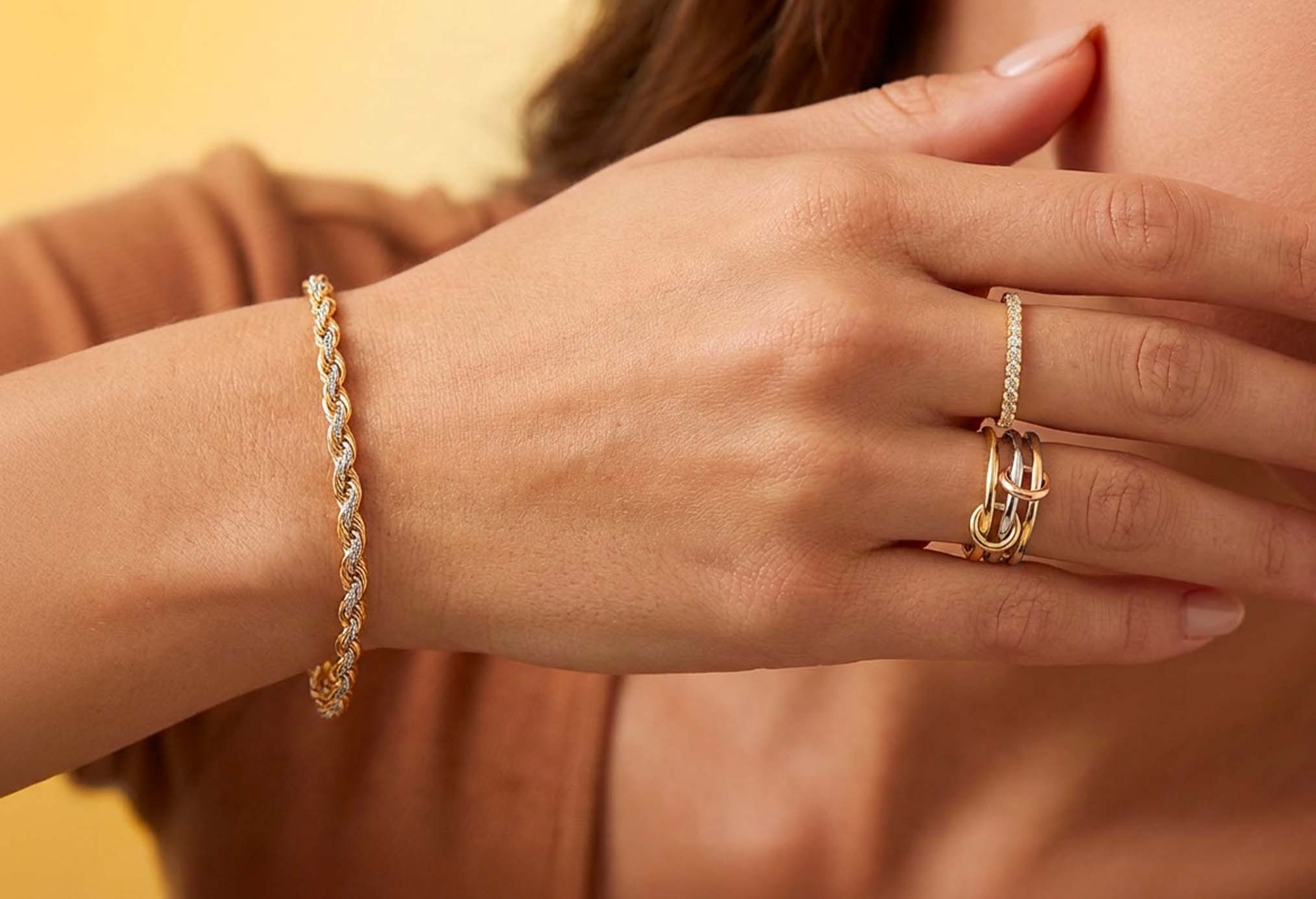 L'INSTANT D'OR en vente flash chez SHOWROOMPRIVÉ