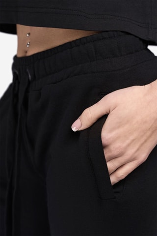 Calças de treino 
Preto