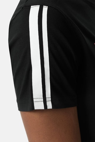 T-shirt 
Preto e branco