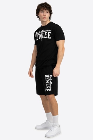 T-shirt e calções - Preto