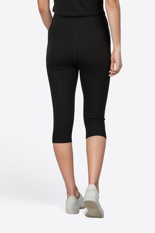 T-shirt cropped e leggings - Preto