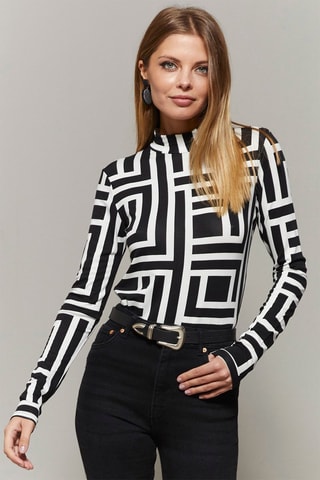 Top - Preto e branco