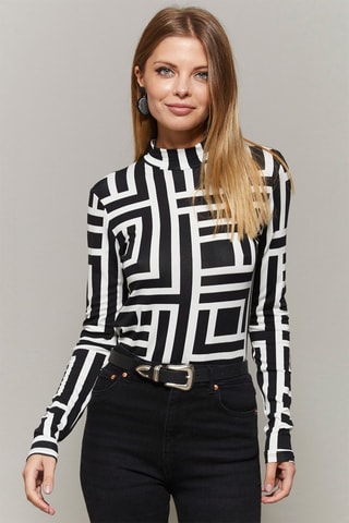 Top - Preto e branco