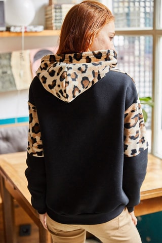 Sweat regular com capuz - Preto