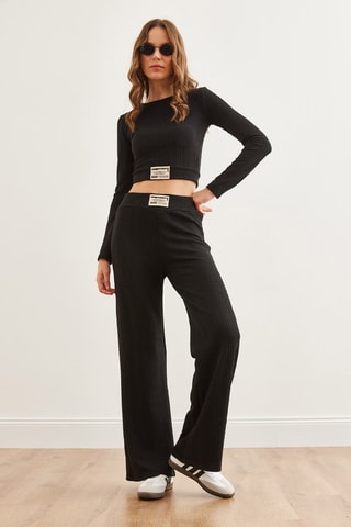 Crop top et pantalon regular - Noir