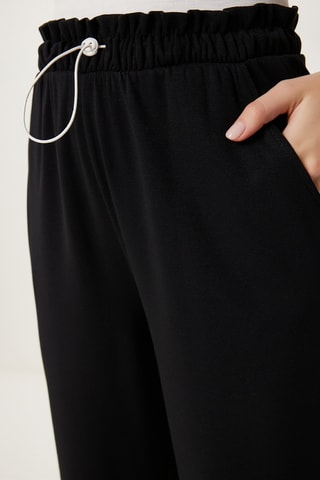 Calças relaxed fit - Preto