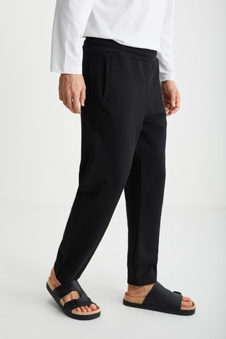 Calças relaxed - Preto