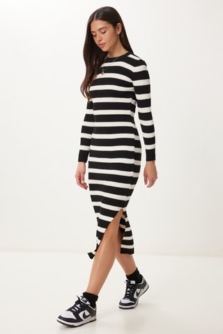 Vestido justo - Preto e branco