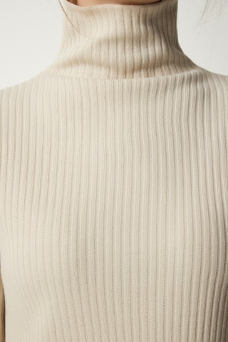 Vestido comprido em lã - Bege