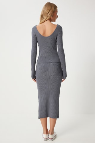 Pull et jupe midi taille haute - Gris
