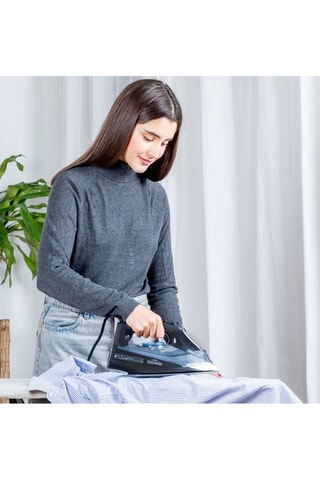 Ferro de engomar - Base em cerâmica