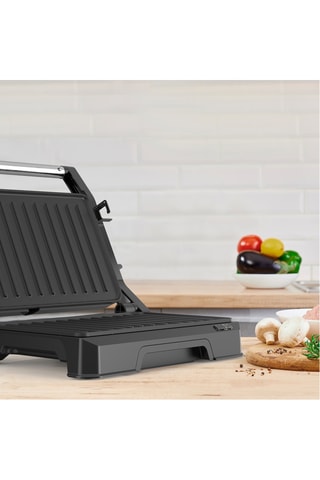 Tostadeira - 1000 W - 27 x 24 x 9 cm