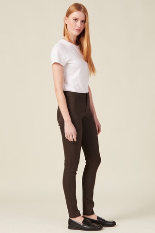 Pantalón skinny fit  - Marrón