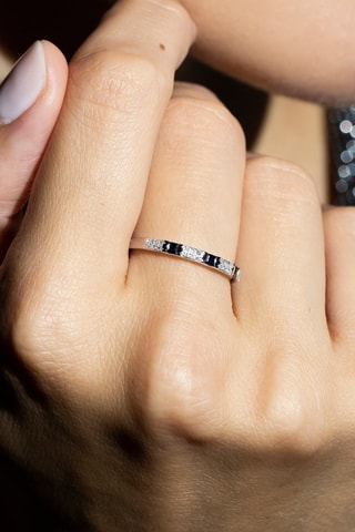 Ring Voie de Saphir Witgoud, Diamanten en Saffieren