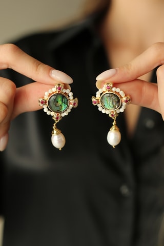 Boucles d’oreilles - Perles de culture et nacre