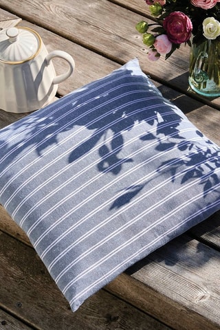 Almofada Finn - Azul-celeste e branco - 45 x 45 cm