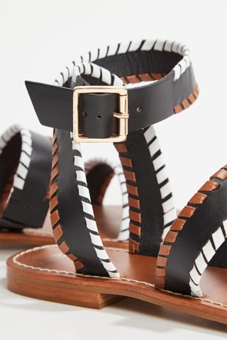 Sandálias em couro de cabra Sonya - Preto