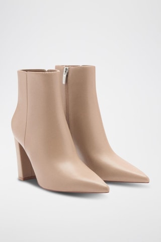 Bottines pointues à talon - Beige