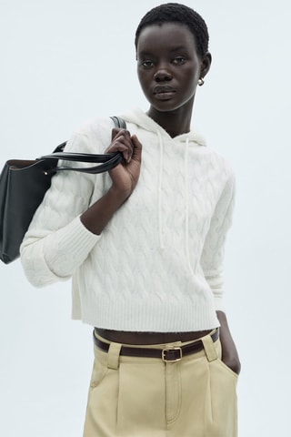 Pull-over capuche maille torsadée - Écru