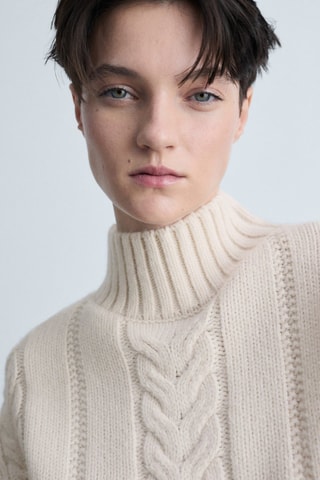 Pull-over torsades col montant - Ecru