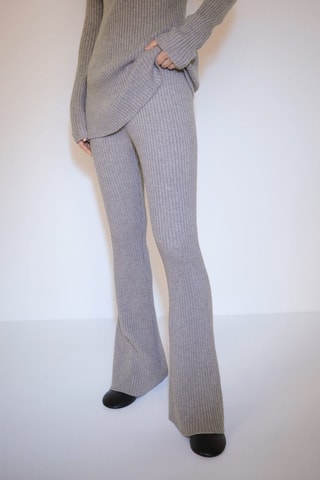 Pantalon évasé maille côtelée - Gris clair