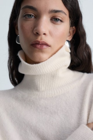 Robe courte maille col roulé - Ecru