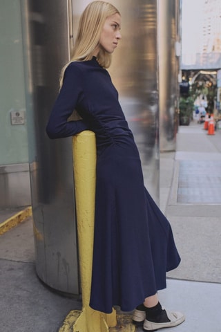 Robe asymétrique froncée - Bleu nuit