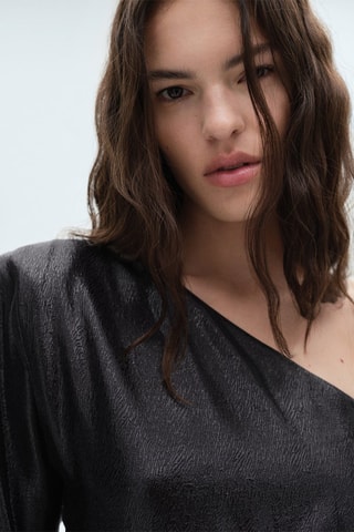 Blouse asymétrique manches bouffantes - Noir