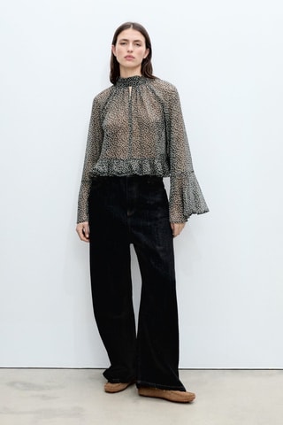 Blouse en imprimé fleuri volants - Noir