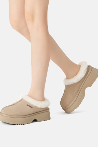 Sabots fourrés plateformes en cuir de mouton Savanna  - Beige