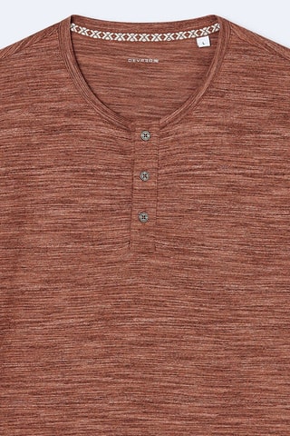 Camiseta slim fit - Marrón