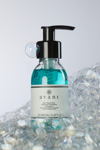 Gel nettoyant purifiant et anti-oxydant à la pierre volcanique bleue - 100 ml