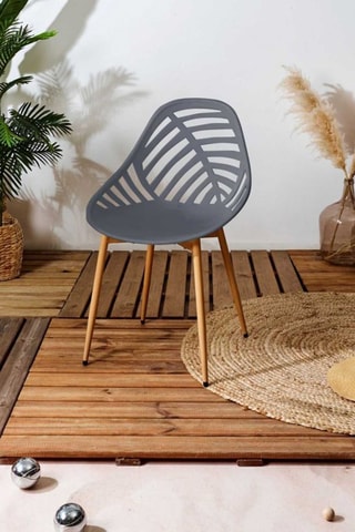 4 stoelen 52,3 x 86,5 x 49 cm