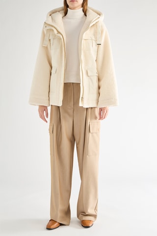 Parca com capuz - Cru