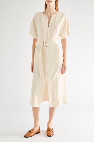 Vestido direito - Bege