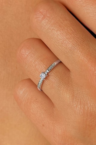 Bague - Or blanc et diamant