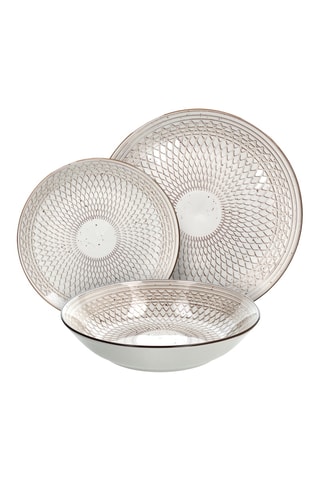 Serviço em porcelana - 18 peças