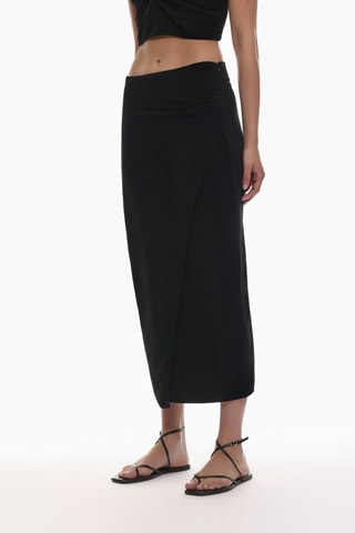 Falda cruzada - Negro