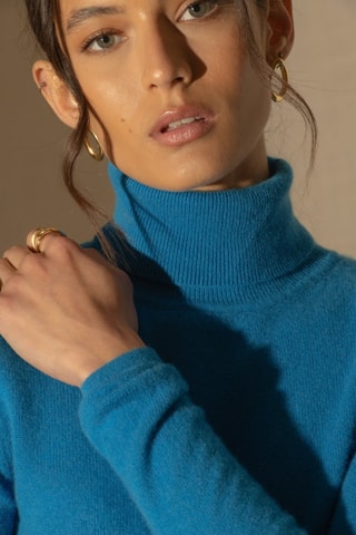 Maglia Ashley 100% cashmere, 2 fili - Collo dolcevita. - Blu