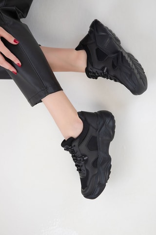 Sapatilhas com plataforma - Preto