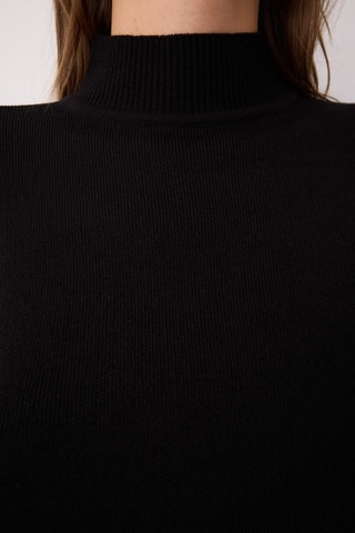 Camisola e calças - Preto