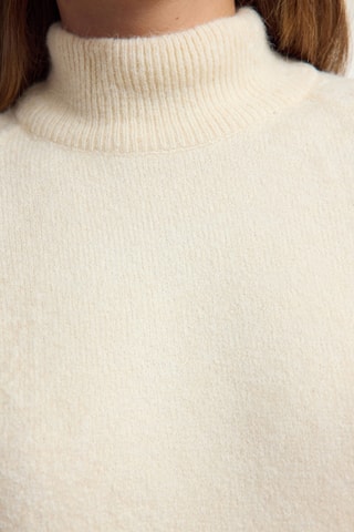 Camisola regular - Cru