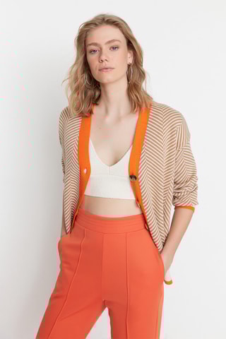 Casaco de malha Camel e branco