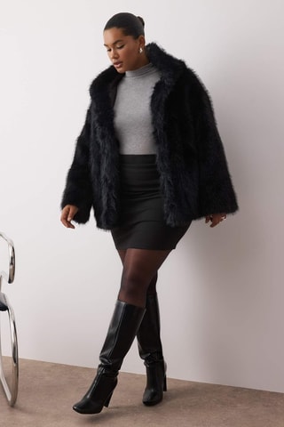 Sobretudo com capuz - Preto