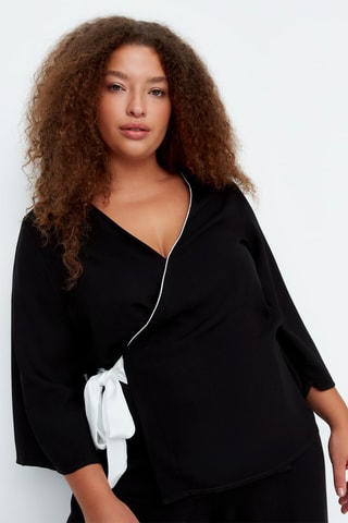 Top e calças Plus Size Preto