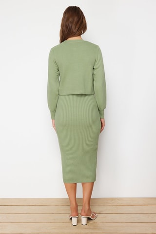 Vestido midi e cardigã - Verde