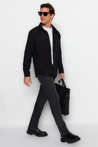 Camisa regular - Preto