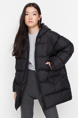 Blusão com capuz Preto