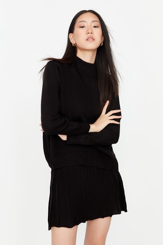 Camisola e saia estilo patinadora - Preto