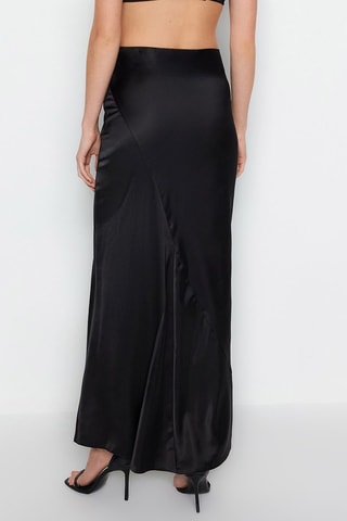 Saia comprida - Preto